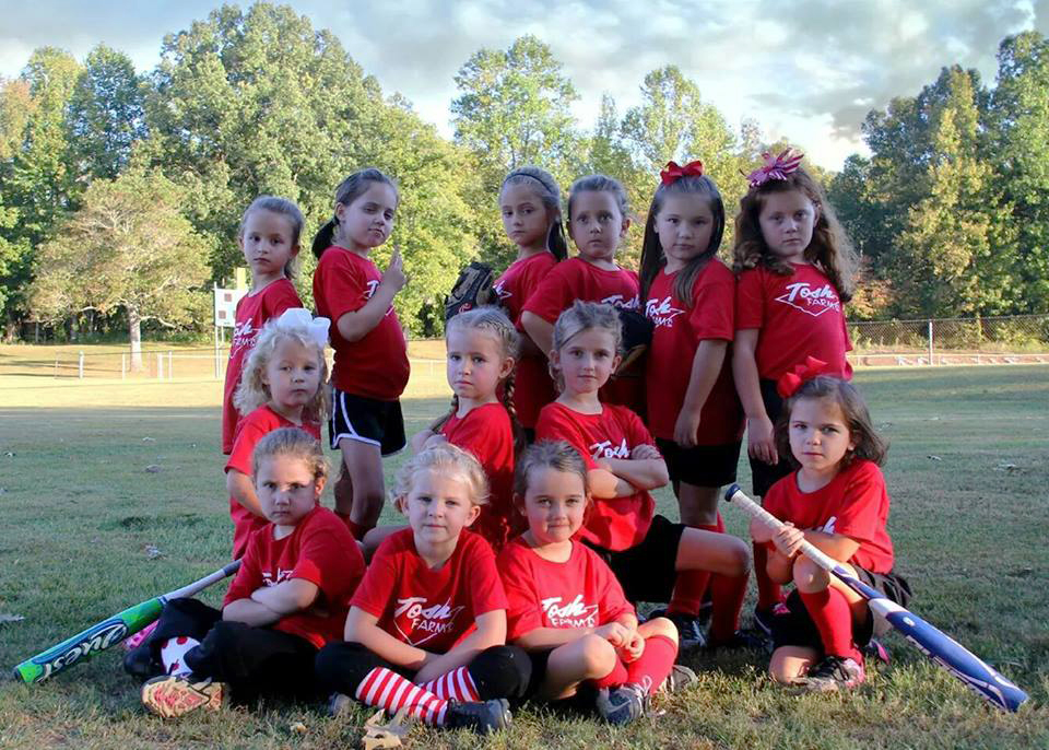 tosh sponsored age 6 and under girls softball team_edit